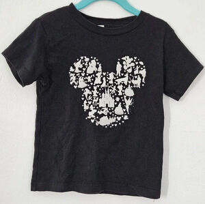 Short sleeve‎ mickey mouse graphic with disney princess characters size 3t
